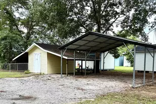 2112 Lakeshore Dr, Manning, SC 29102 - Photo 35