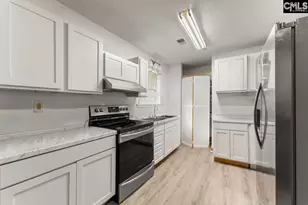 2027 Tucker Rd, Hopkins, SC 29061 - Photo 7