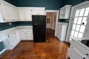 515 Center, West Columbia, SC 29169 - Photo 15