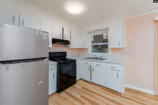 4100 Highland Park Dr, Columbia, SC 29204 - Photo 9