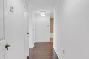 1825 St Julian 18-L, Columbia, SC 29204 - Photo 9