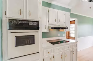 224 Linsbury Cir, Columbia, SC 29210 - Photo 9