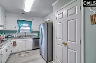 106 Meadowview Ct, West Columbia, SC 29169 - Photo 9