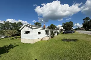 118 Glenn St, Newberry, SC 29108 - Photo 5