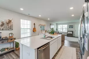 423 Windy Farm Rd, Gilbert, SC 29054 - Photo 15