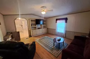 1015 Robinson, Ridgeway, SC 29130 - Photo 3