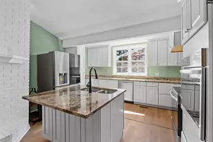 3613 Padgett Rd, Columbia, SC 29209 - Photo 5