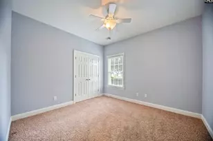 427 Nolancrest Dr, Lexington, SC 29073 - Photo 15