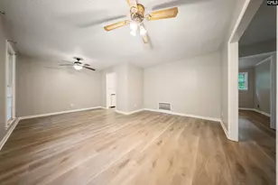 328 Beechwood Ln, Irmo, SC 29063 - Photo 5