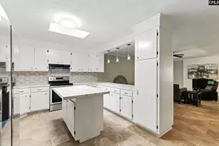7905 Castleton Ln, Columbia, SC 29223 - Photo 9