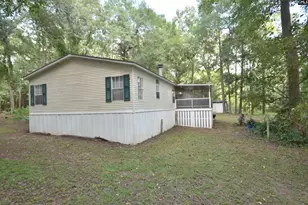 930 Peach Festival Rd, Gilbert, SC 29054 - Photo 5