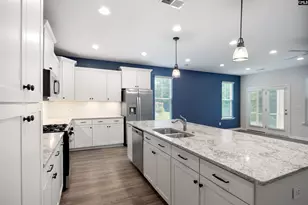 564 Harbour Pointe Dr, Columbia, SC 29229 - Photo 3