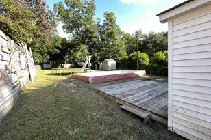 725 Brooks Ave, West Columbia, SC 29169 - Photo 7