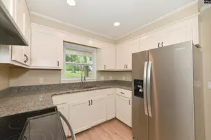 4 Valleybrook Ct, Sumter, SC 29154 - Photo 5