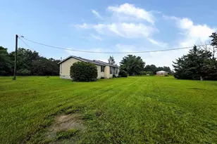 2128 Chewning Rd, Pinewood, SC 29125 - Photo 3