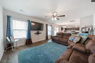 336 Crooked Pne Ct, Hopkins, SC 29061 - Photo 5