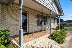 640 Stanley Cir, Darlington, SC 29532 - Photo 3