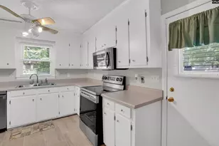 18 Southpine Ct, Columbia, SC 29212 - Photo 7