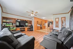 320 Hunter Rd, Greenwood, SC 29646 - Photo 15