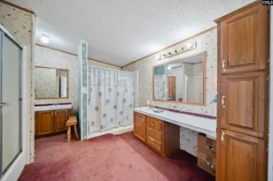 320 Hunter Rd, Greenwood, SC 29646 - Photo 19