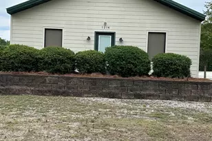 1214 Wylie St, Camden, SC 29020 - Photo 1