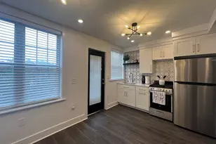 601 Cleveland St, Greenville, SC 29061 - Photo 3