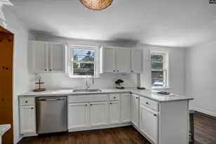 1130 Hancock St, Columbia, SC 29205 - Photo 3