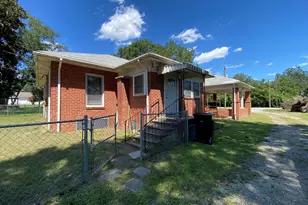 2705 College, Newberry, SC 29108 - Photo 3