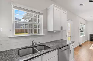 843 Marigold Ln, Lexington, SC 29072 - Photo 9