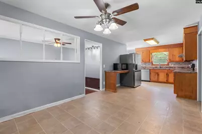 304 Wilson Street, Sumter, SC 29150 - Photo 11