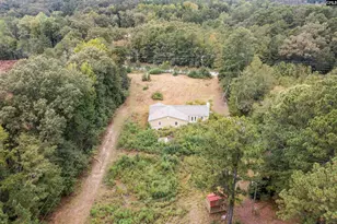 243 Bridalwreath Dr, Saint Matthews, SC 29135 - Photo 11