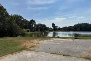 303 Nell St, Batesburg, SC 29006 - Photo 7