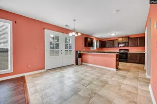 27 Driftwood Ave, Elgin, SC 29045 - Photo 7