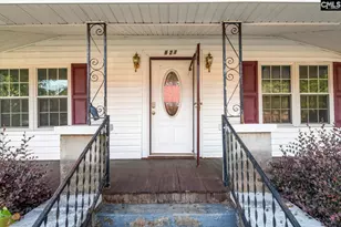 821 Crosson St, Newberry, SC 29108 - Photo 3