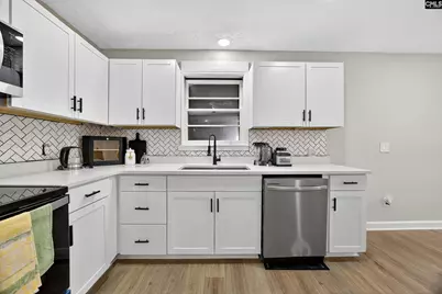 2518 Stonehenge Drive, Cayce, SC 29033 - Photo 11