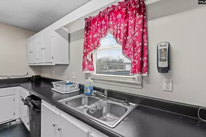 818 Tree Street, Columbia, SC 29205 - Photo 11