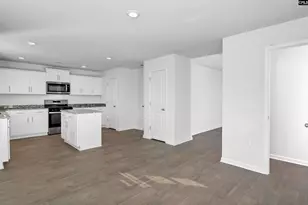 1319 Mosser Dr, Columbia, SC 29203 - Photo 9