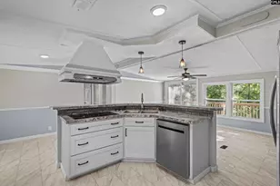 573 Canasta Dr, Gilbert, SC 29054 - Photo 9