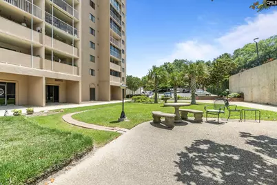 1825 St Julian Place 2-J, Columbia, SC 29204 - Photo 3