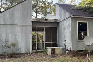 2824 SW Blackcreek Rd, Florence, SC 29501 - Photo 3