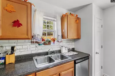 105 Saskatoon Drive, Hopkins, SC 29061 - Photo 9