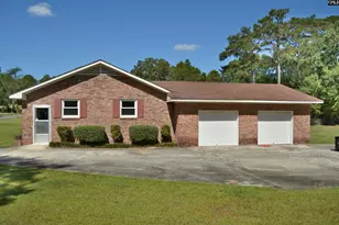 2015 Valley View Rd, West Columbia, SC 29172 - Photo 3