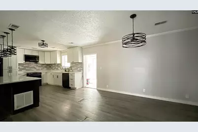 2032 Pinewood Street, Cayce, SC 29033 - Photo 11