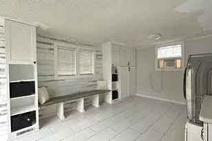 2032 Pinewood St, Cayce, SC 29033 - Photo 15