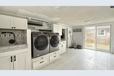 2032 Pinewood Street, Cayce, SC 29033 - Photo 17