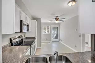 1 Gardenwood Ct, Columbia, SC 29209 - Photo 13