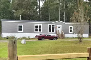 660 Meeting House Rd, Hopkins, SC 29062 - Photo 1