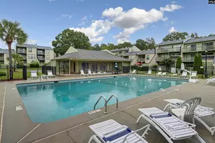 806 Village Ln, Columbia, SC 29212 - Photo 9