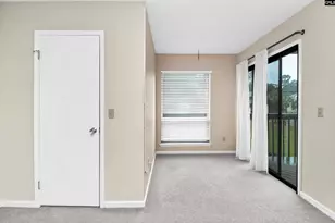 806 Village Ln, Columbia, SC 29212 - Photo 39