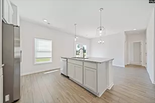 1964 Castlerock Dr, Sumter, SC 29153 - Photo 11